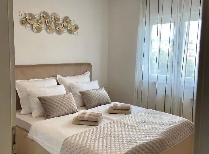Portview Apartment